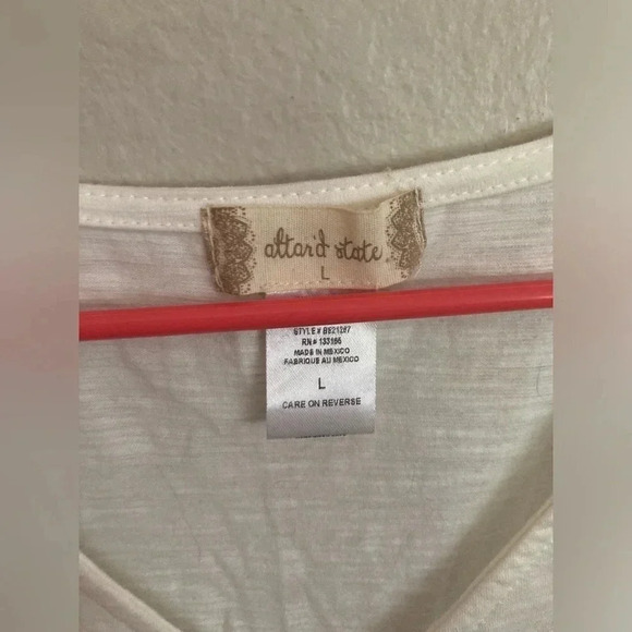 Altar’d State Short Sleeve Bodysuit Size Large White - Picture 3 of 4